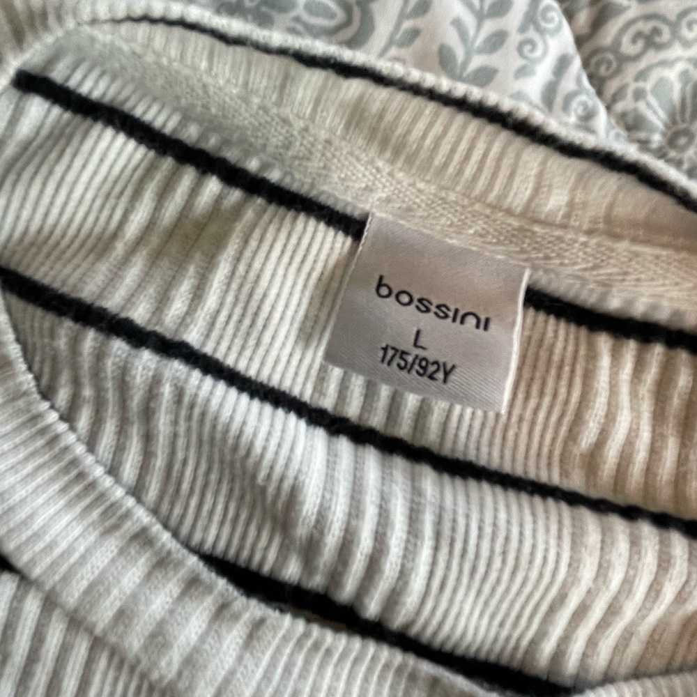 Bossini Tee - Picture 6 of 7